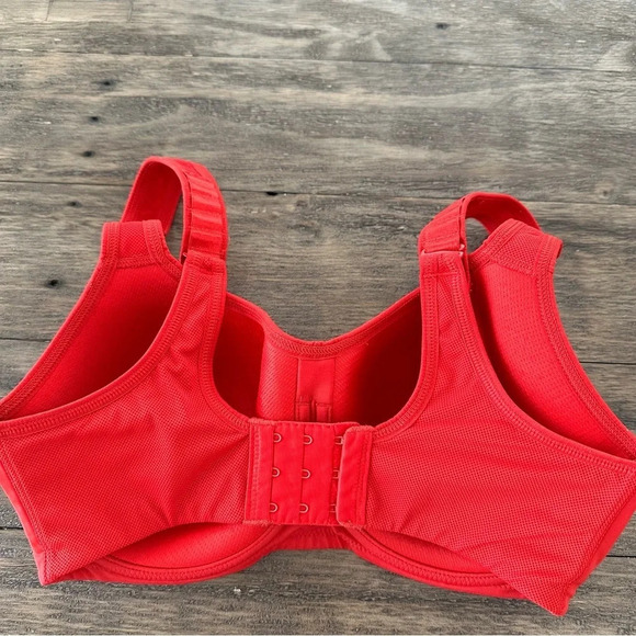 Wacoal Simone size 32DD Red High Impact Sports Bra Underwire 853209 Workout Run - Picture 3 of 6